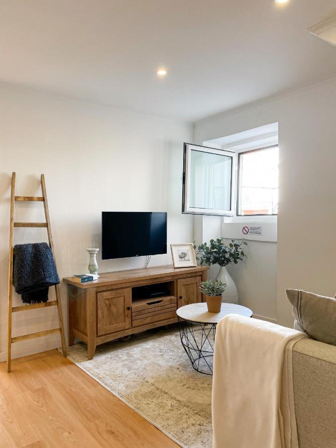 In The Heart Of Alfama! Cozy 1 Bedroom Apartamento *